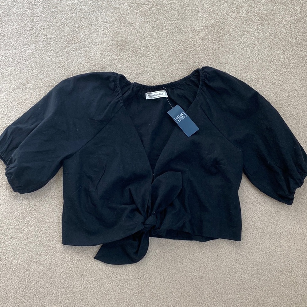 Abercrombie Tie-Front Linen Cropped Shirt